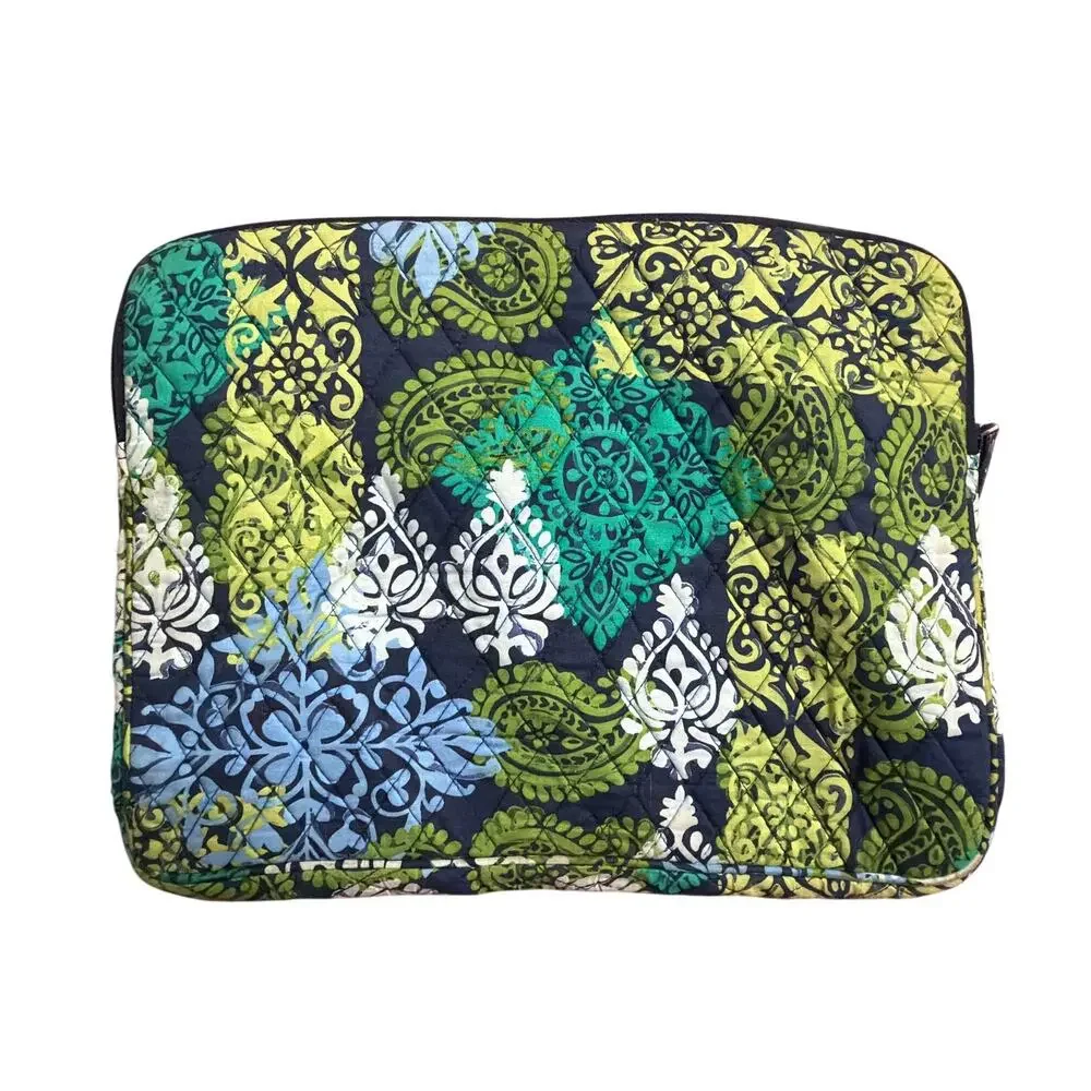 Vera Bradley Caribbean Sea 14x11 Laptop Sleeve Padded Zippered Bag Quilted Case